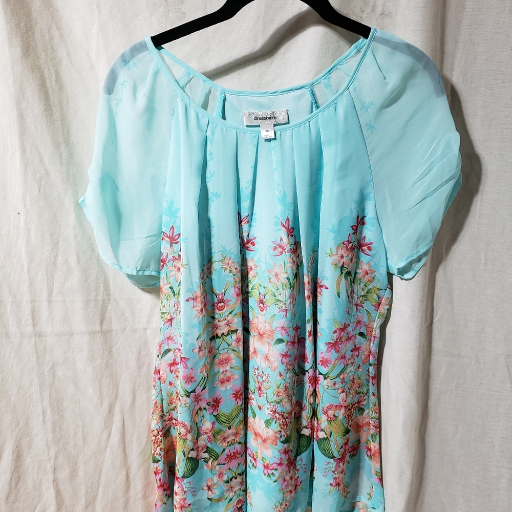 Dressbarn Womens top sixe M